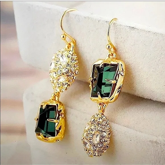 ALEXIS BITTAR Double Drop Mismatched Green Crystal Dangle Earrings - Picture 4 of 12